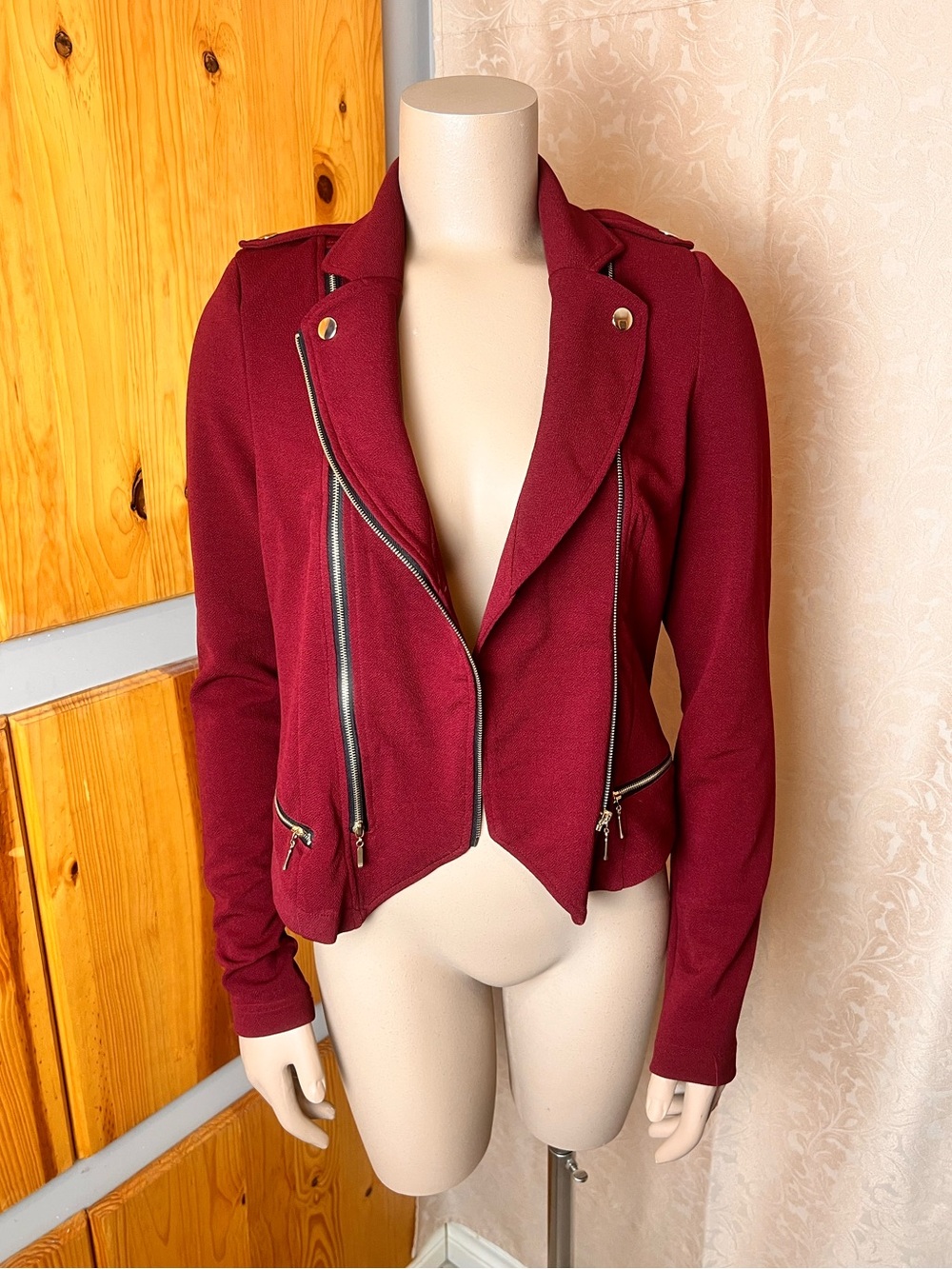 REVAMPED Burgundy Fitted Moto-Style Jacket with Zipper Details - Sz M